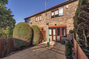 Photo 11- click for photo gallery